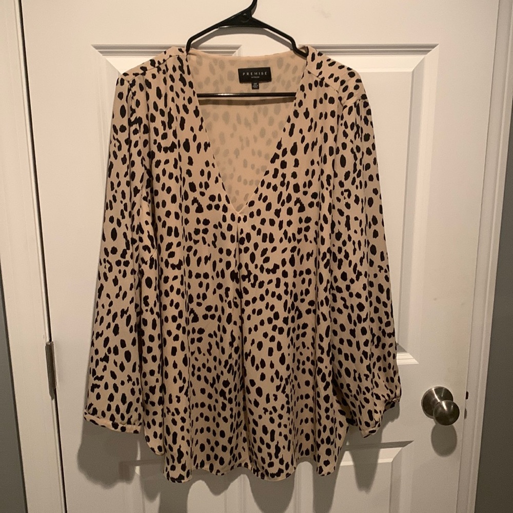 Premise Woman’s Cheetah Print Blouse 2x